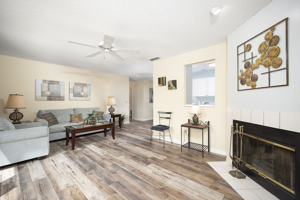 Photo of Bedroom in Sawgrass