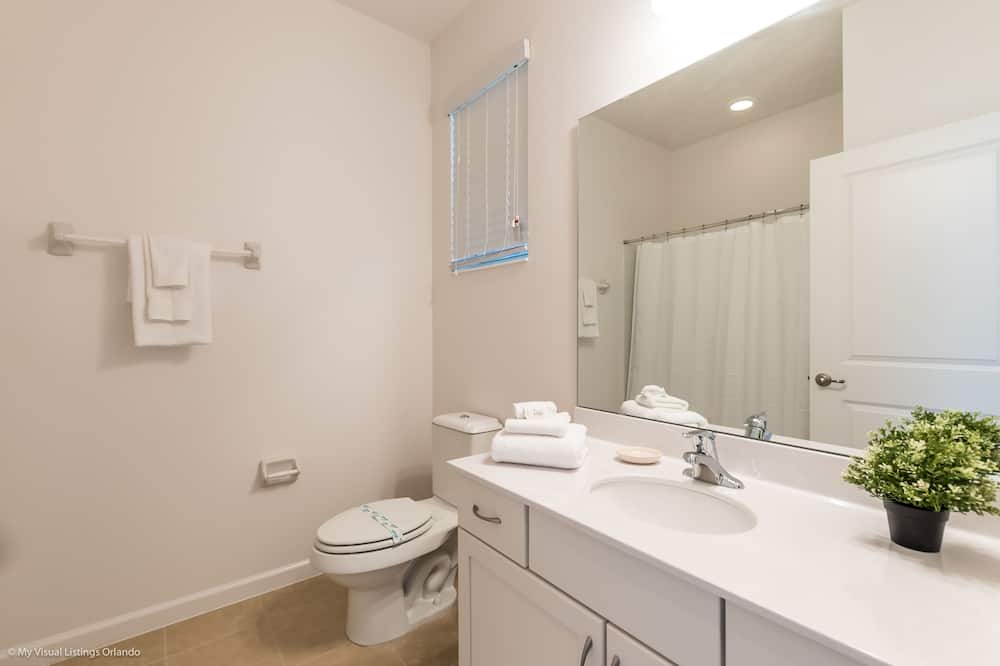 Photo of Bathroom in Kissimmee