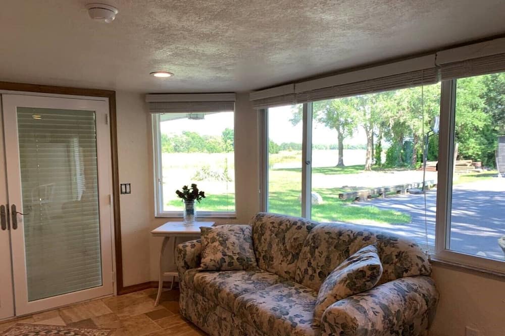 Photo of Livingroom in Hernando