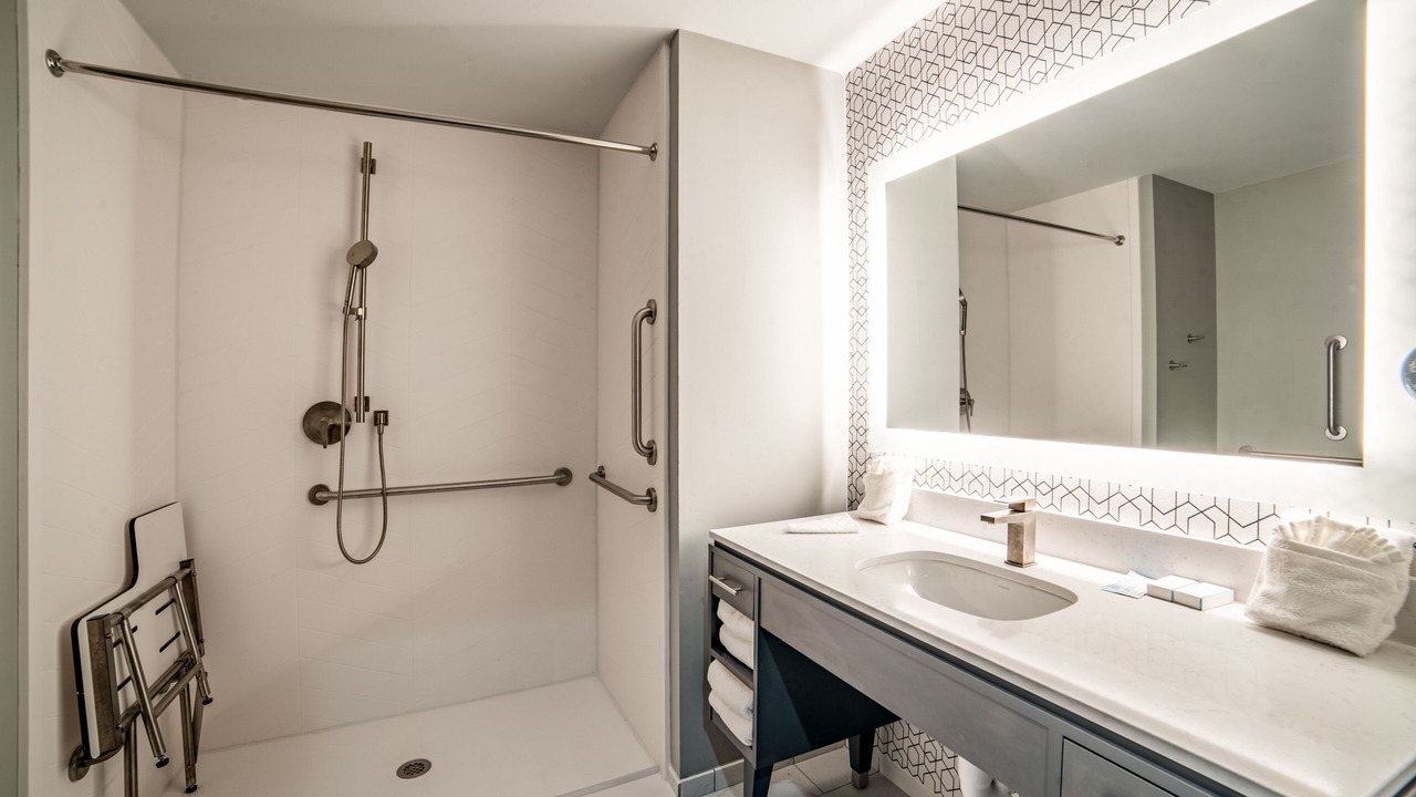 Photo of Bathroom in Everglades City