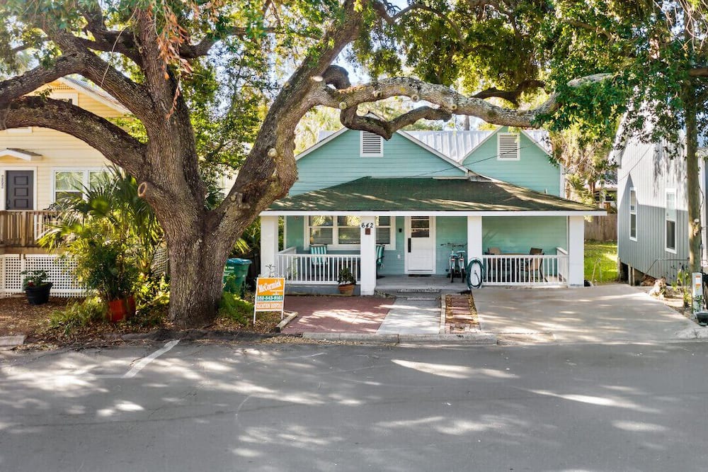 Photo of Others in Cedar Key