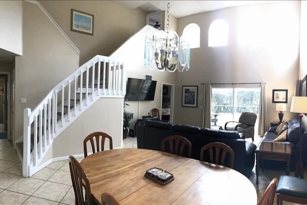 Photo of Bedroom in Westridge
