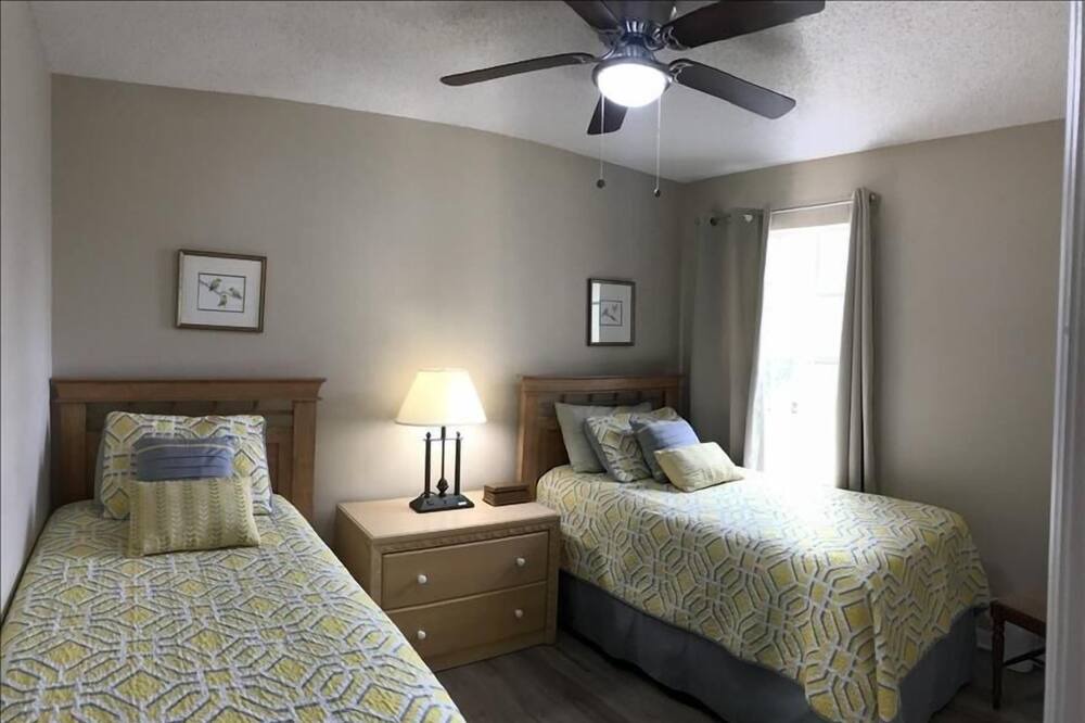 Photo of Bedroom in Westridge