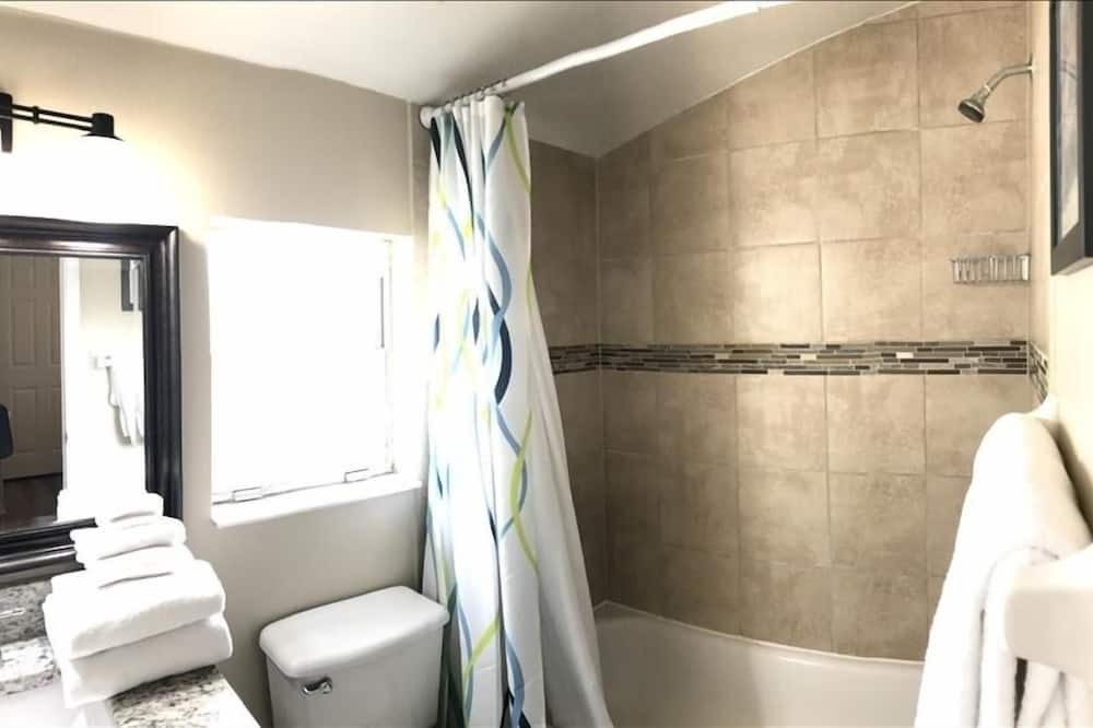 Photo of Bathroom in Westridge