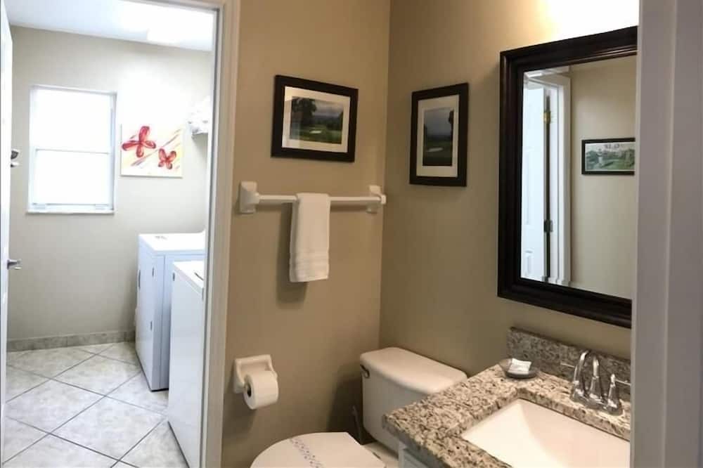 Photo of Bathroom in Westridge
