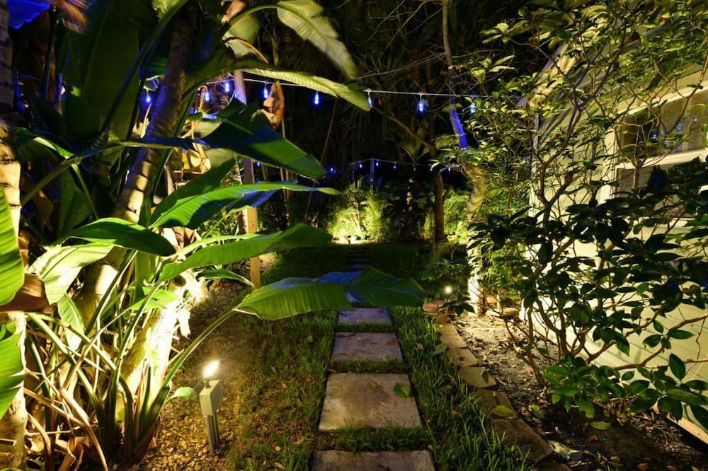 Photo of Outdoor in Flagler Village