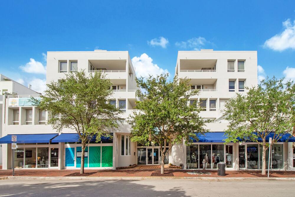 Photo of Outdoor in Southwest Coconut Grove