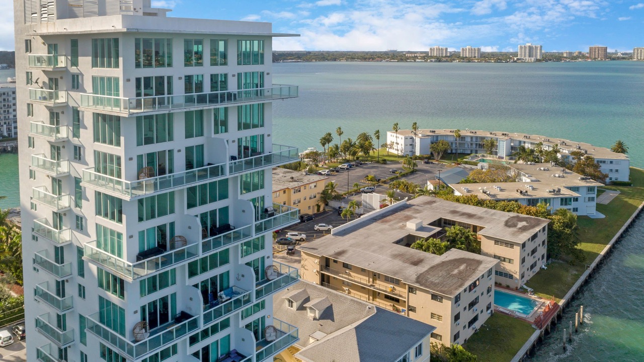 Photo of Outdoor in North Bay Village