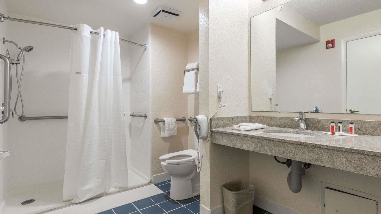 Photo of Bathroom in Punta Gorda