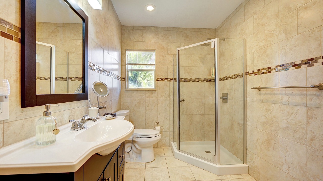 Photo of Bathroom in East Fort Lauderdale