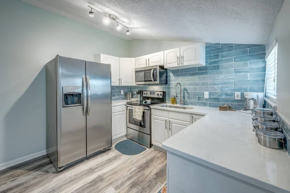 Photo of Kitchen in Jacksonville Beach
