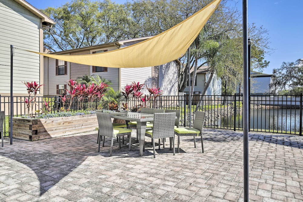 Photo of Patio Balcony in University