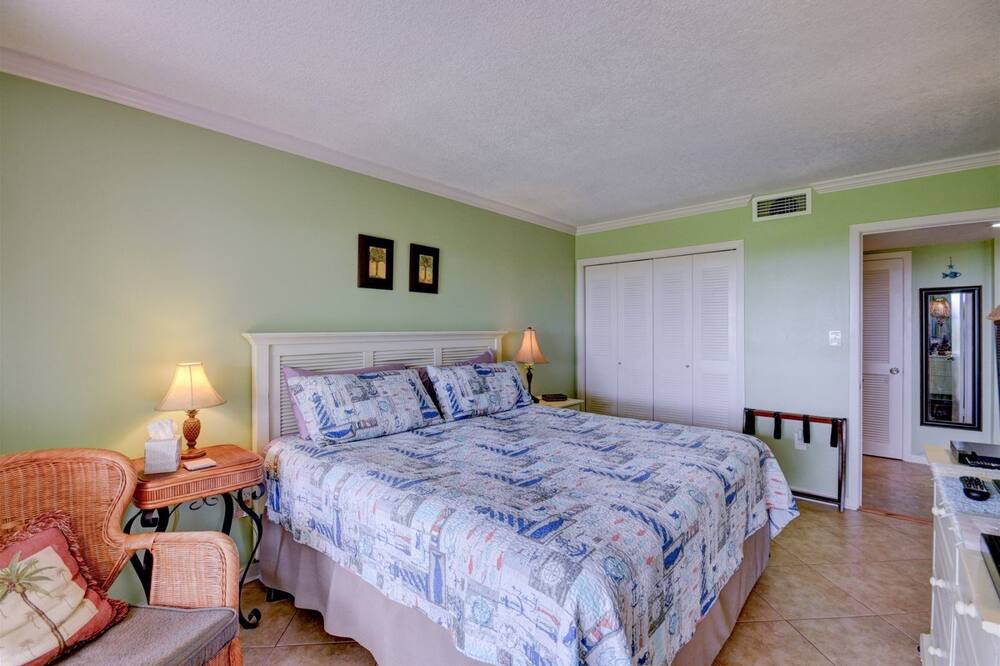 Photo of Bedroom in Amelia City