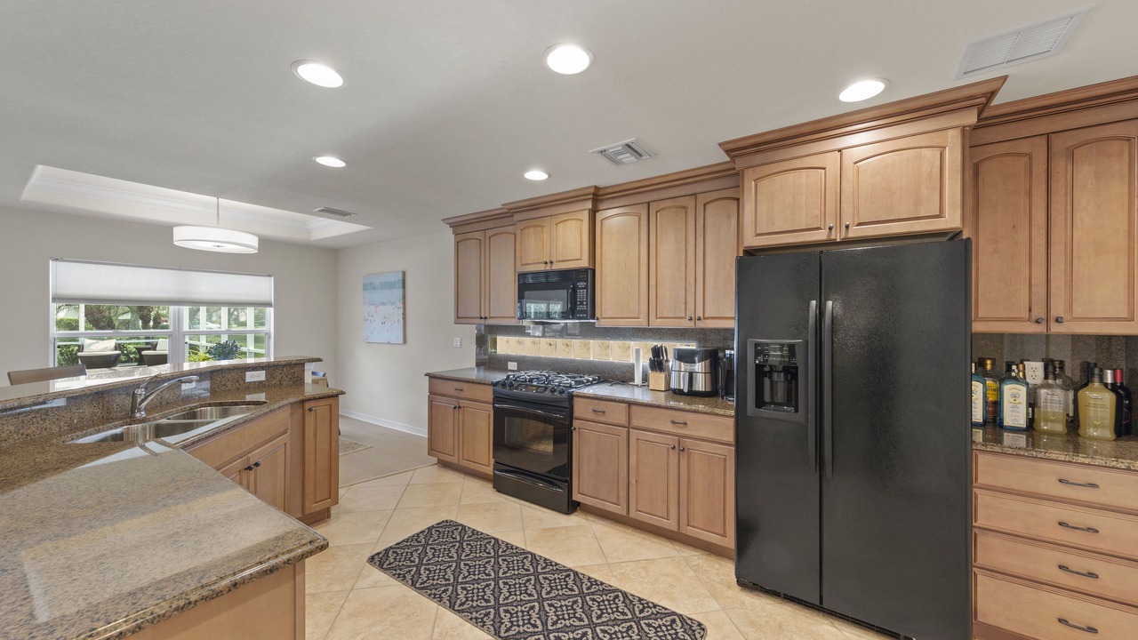 Photo of Kitchen in Estero