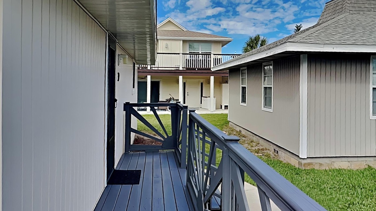 Photo of Others in Surfcrest Village
