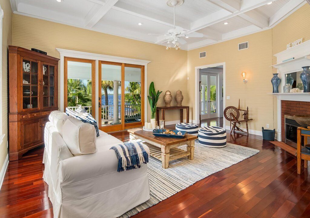 Photo of Livingroom in Fort Myers