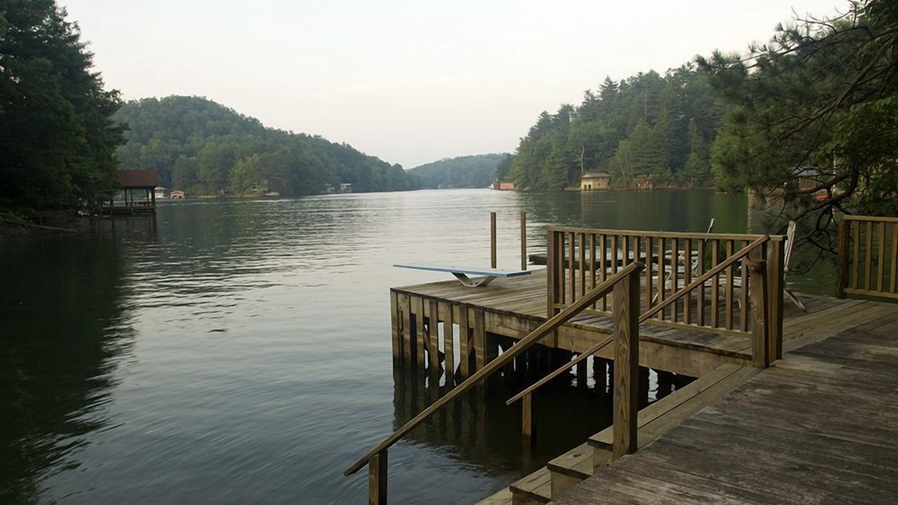 Photo of Others in Saluda