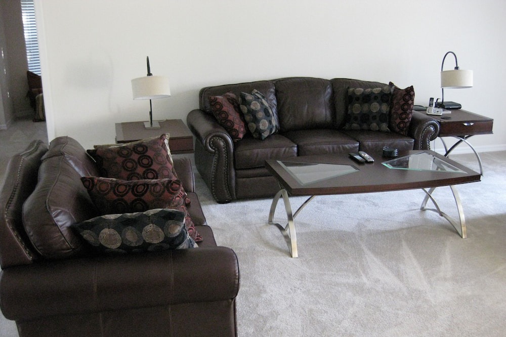 Photo of Livingroom in Pine Valley