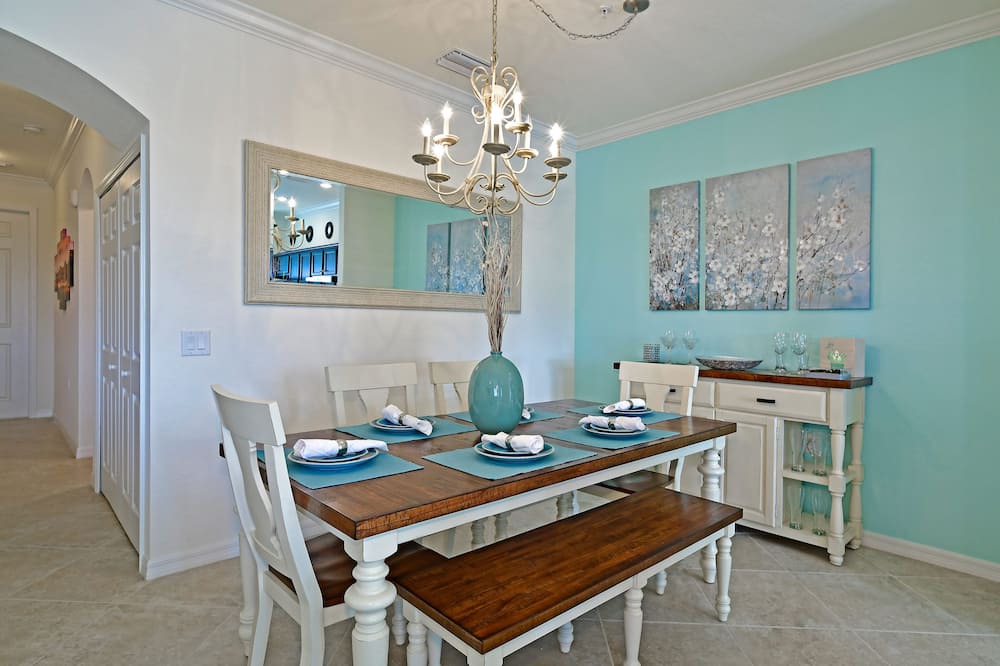 Photo of Bedroom in Lakewood Ranch