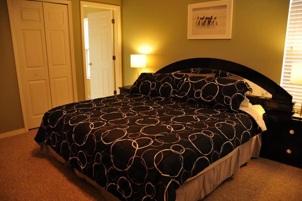 Photo of Bedroom in Solana