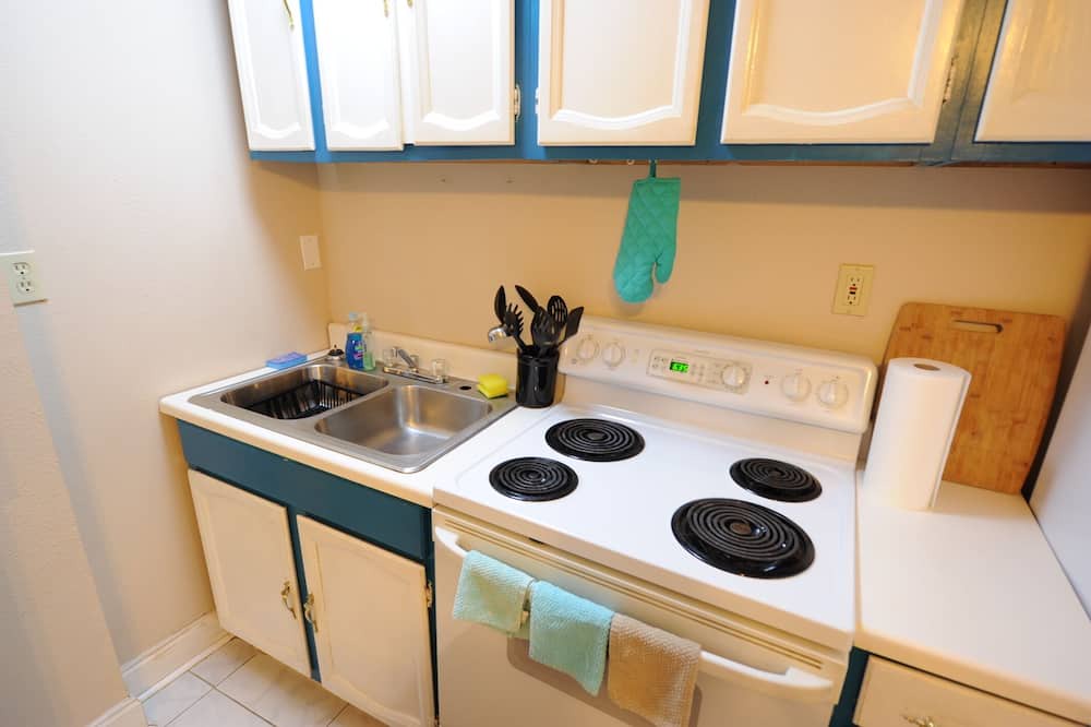 Photo of Kitchen in Suwannee
