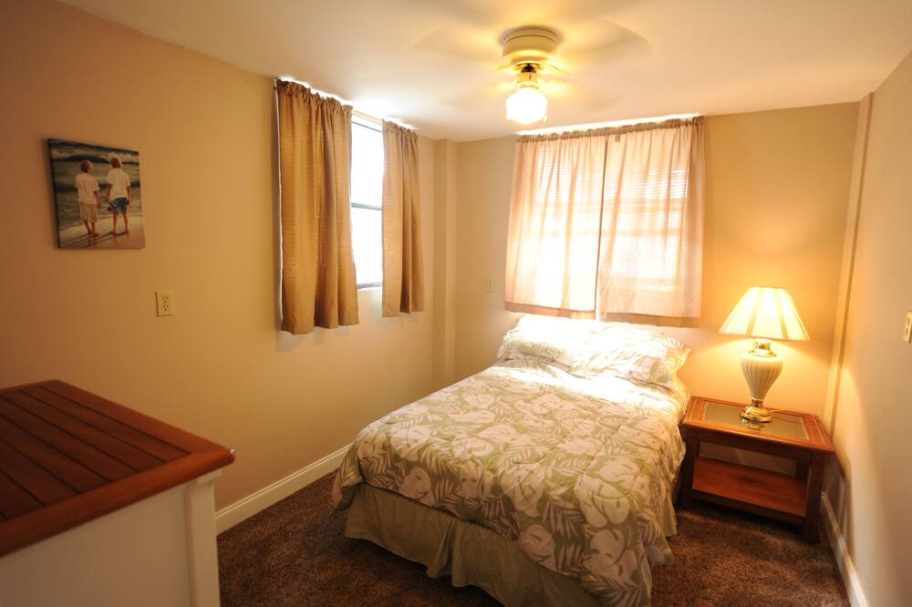 Photo of Bedroom in Suwannee