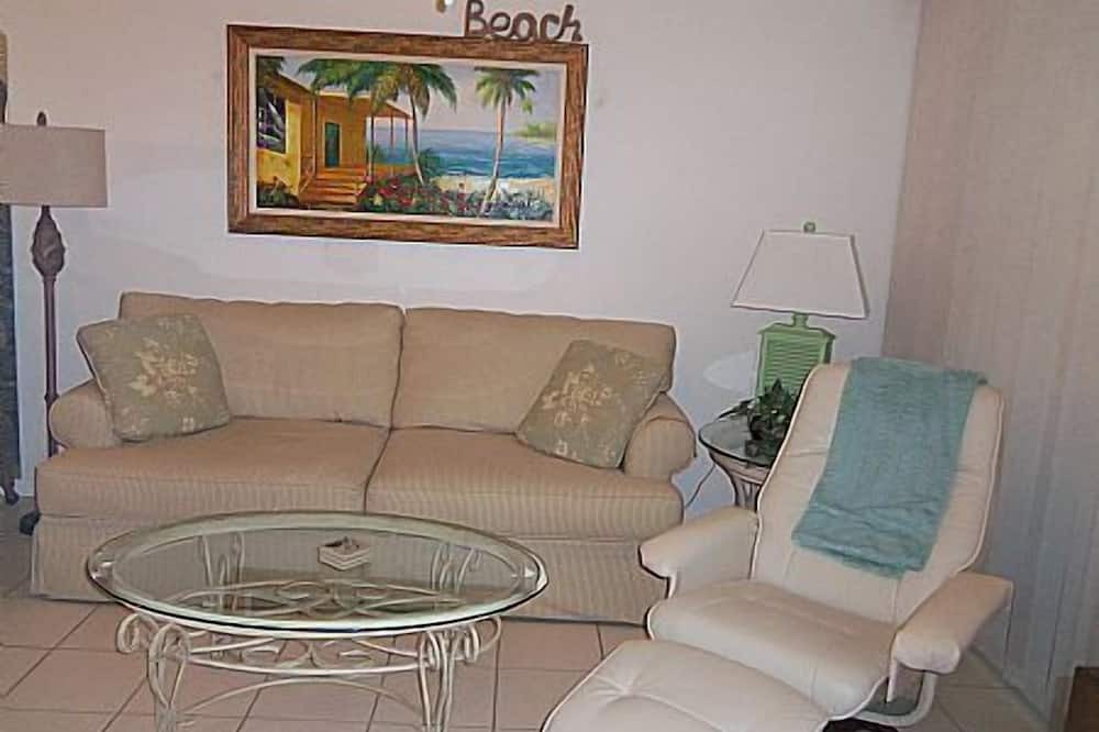 Photo of Livingroom in Bonita Bay