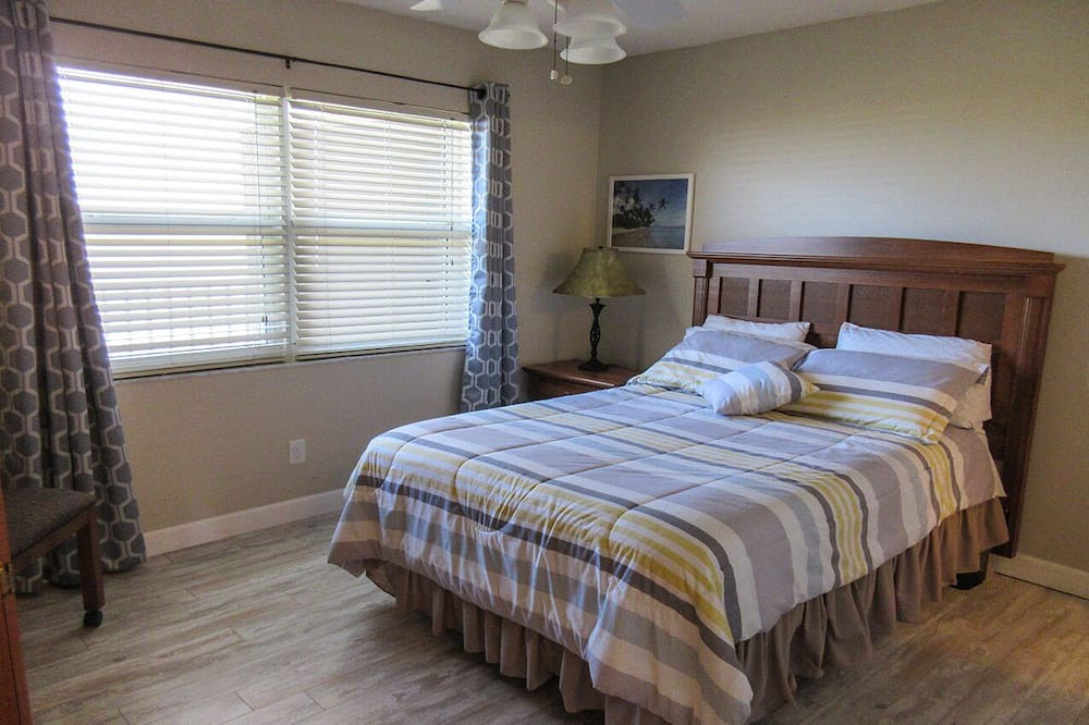 Photo of Bedroom in South Island