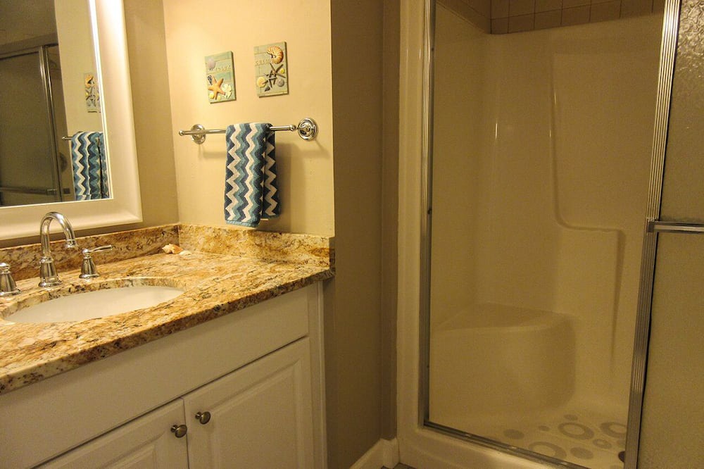 Photo of Bathroom in South Island