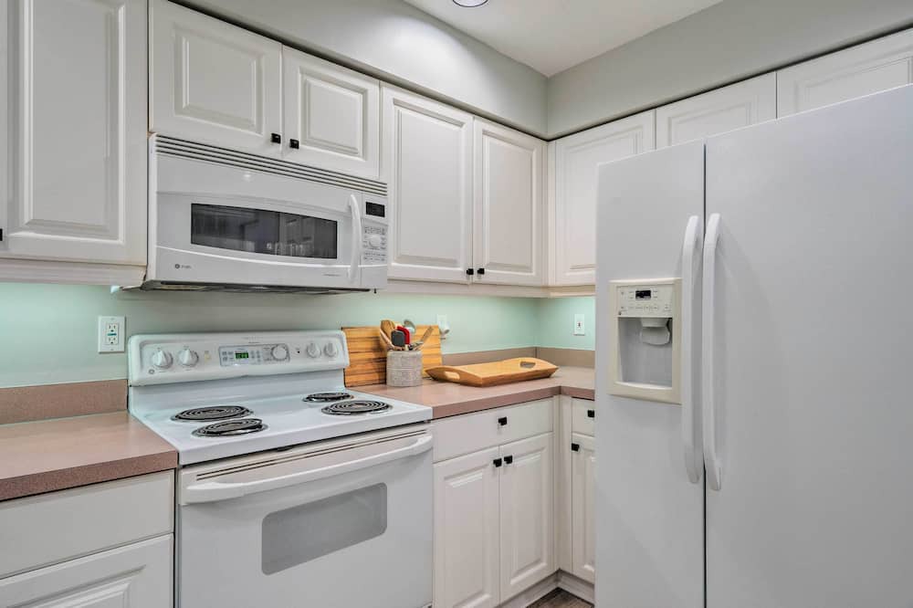 Photo of Kitchen in Burnt Store Marina