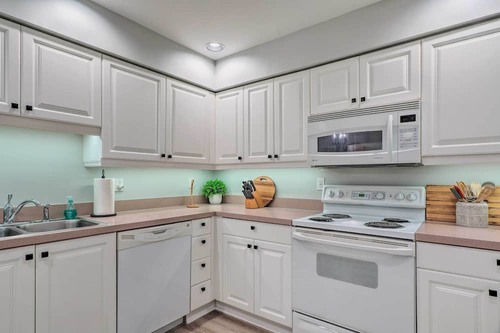 Photo of Kitchen in Burnt Store Marina