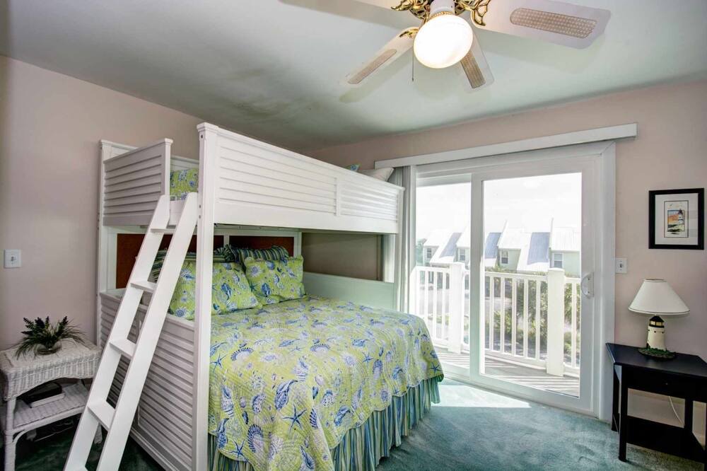 Photo of Patio Balcony in Santa Rosa Beach
