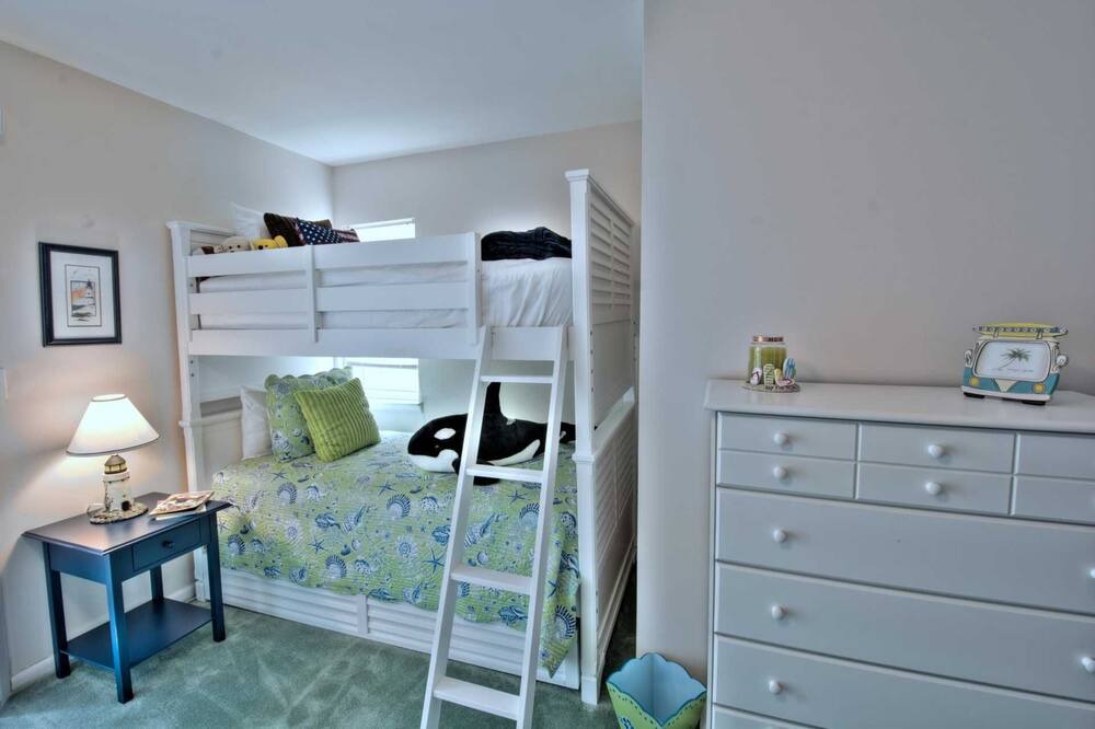 Photo of Bedroom in Santa Rosa Beach