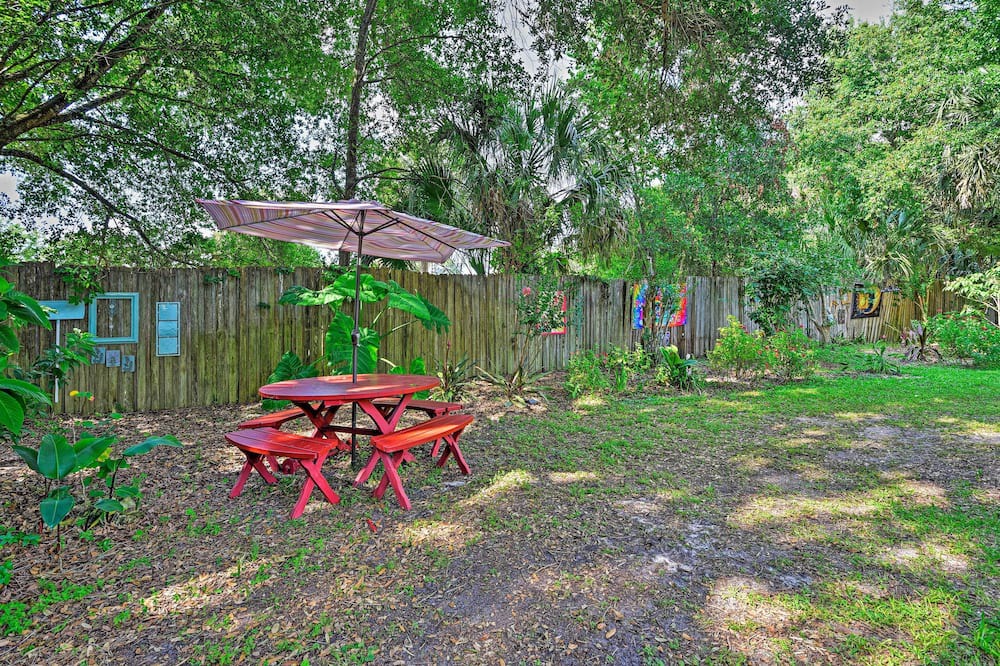 Photo of Outdoor in Longwood