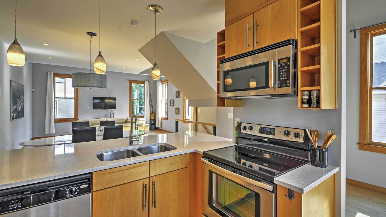 Photo of Kitchen in Cabbagetown