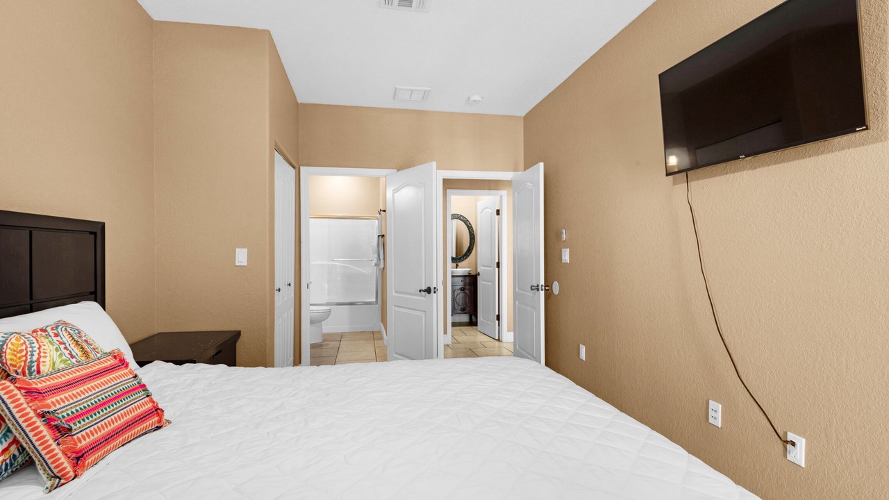 Photo of Bedroom in White Sands