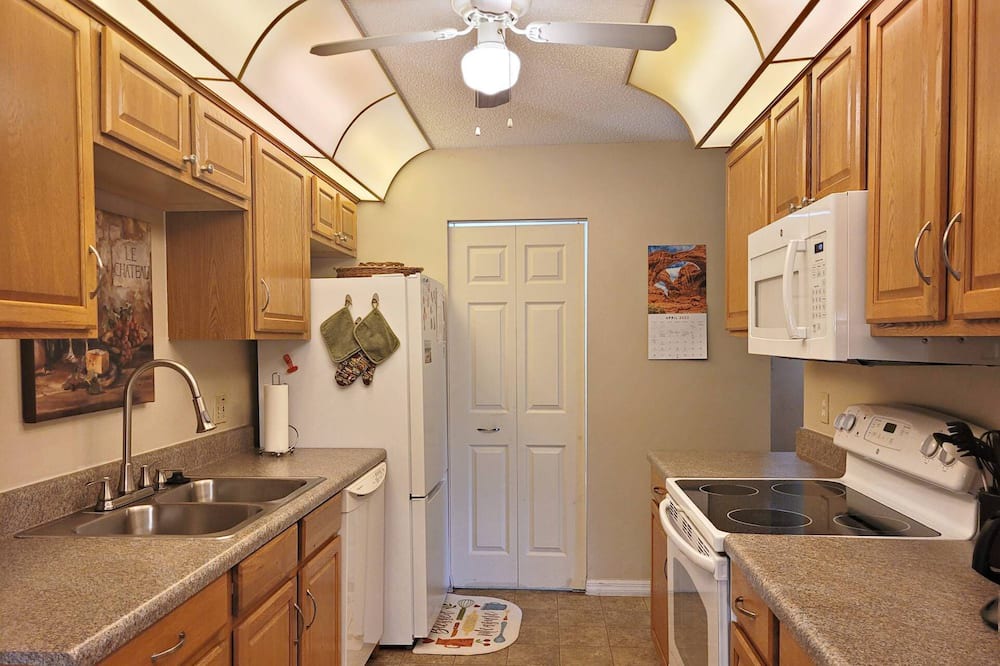 Photo of Kitchen in Daytona Beach