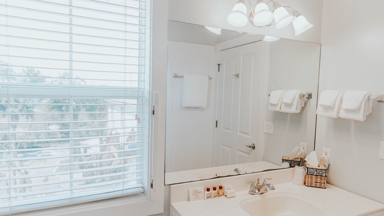Photo of Bedroom in Cape San Blas