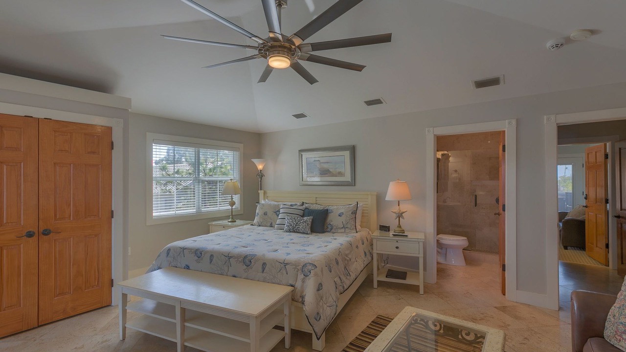 Photo of Bedroom in Cape San Blas