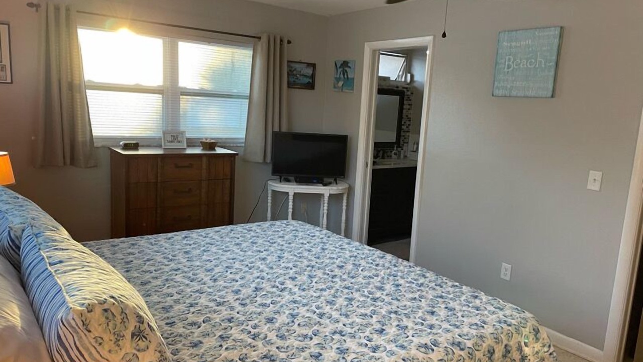 Photo of Bedroom in Largo