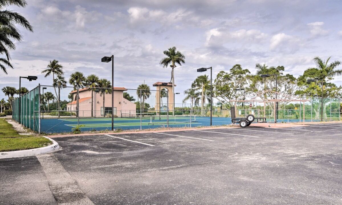Photo of Others in Naples