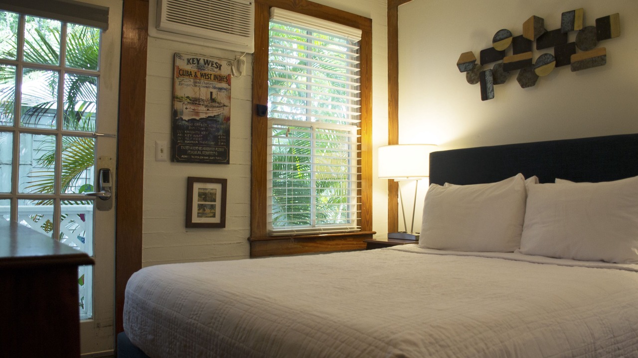Photo of Bedroom in Historic Seaport