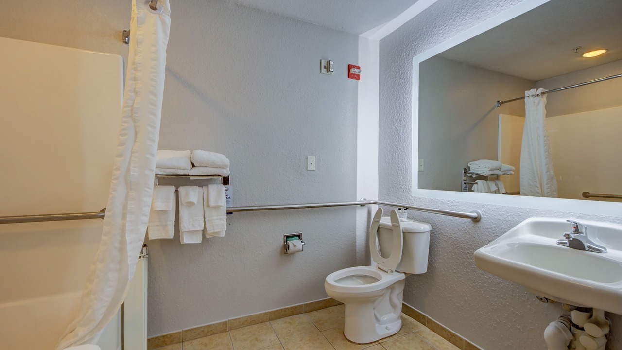 Photo of Bathroom in Zephyrhills