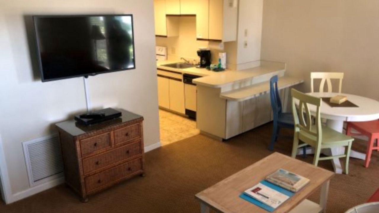 Photo of Livingroom in Pass-a-Grille