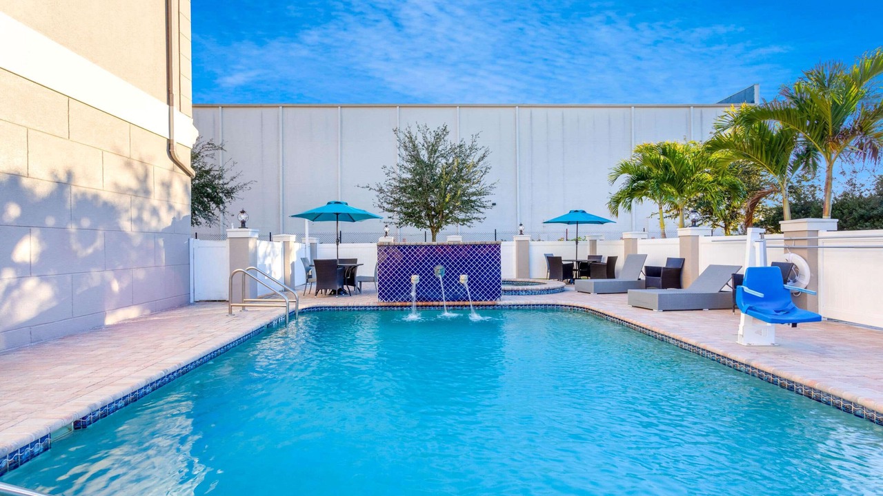 Photo of Outdoor in Pinecrest West Park