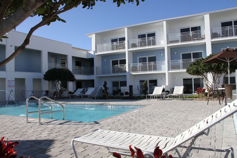 Photo of Outdoor in Bostroms Lower Ormond Beach