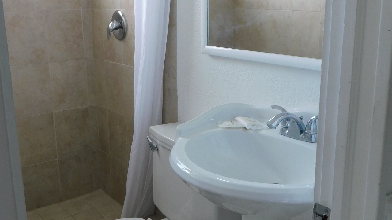 Photo of Bathroom in Marathon