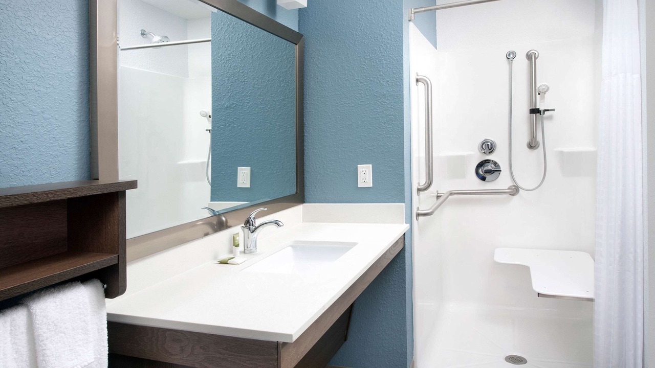 Photo of Bathroom in Lockhart