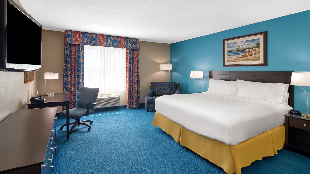 Photo of Bedroom in Three Lakes