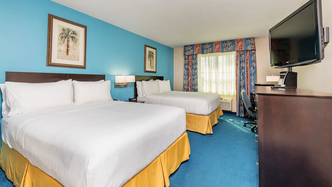 Photo of Bedroom in Three Lakes